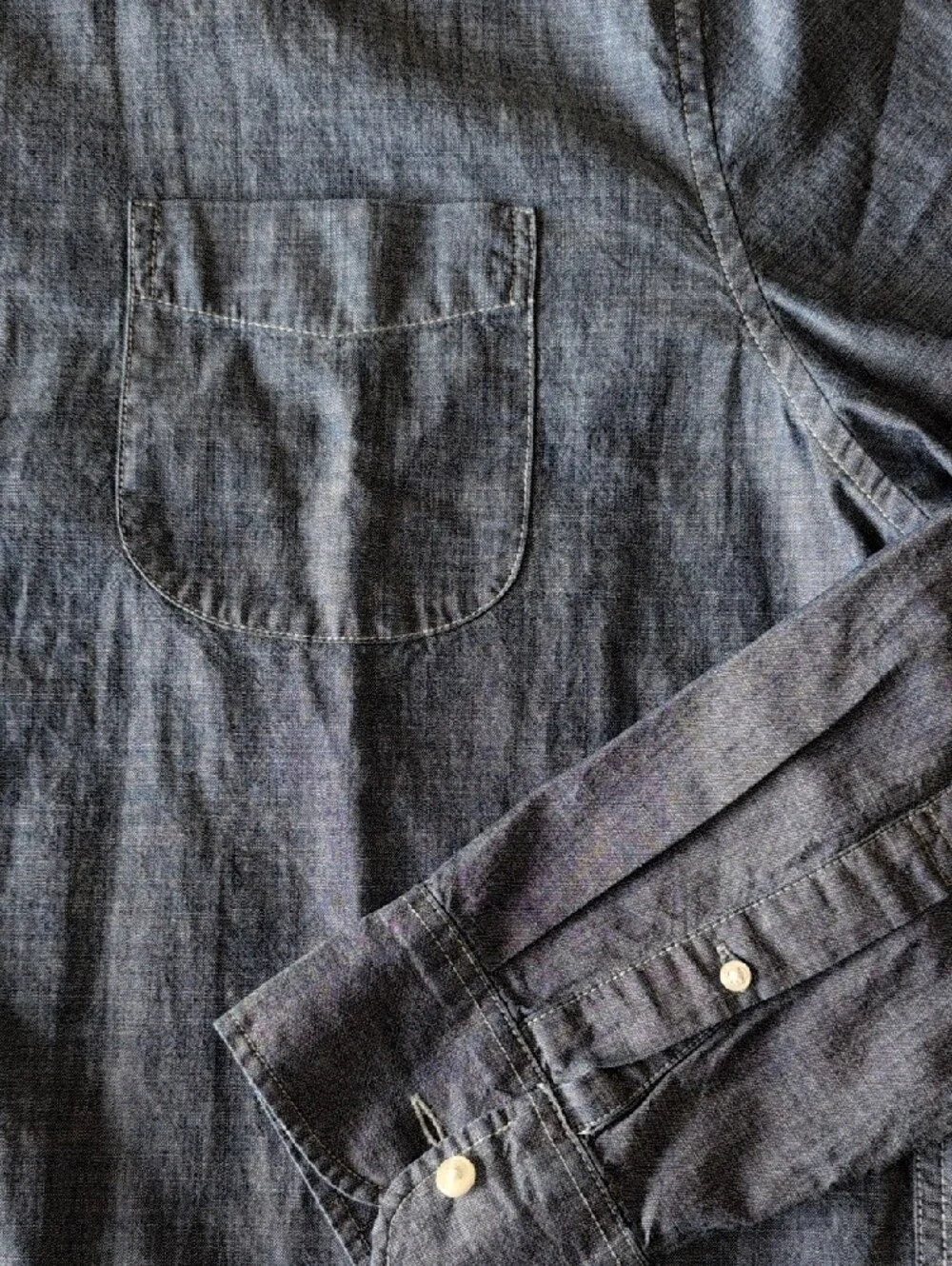 J. Crew Men's Chambray Button-Down Shirt in Denim Blue -Mens Large Tall
